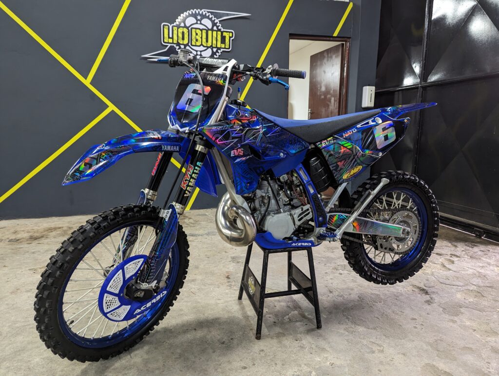 YZ R